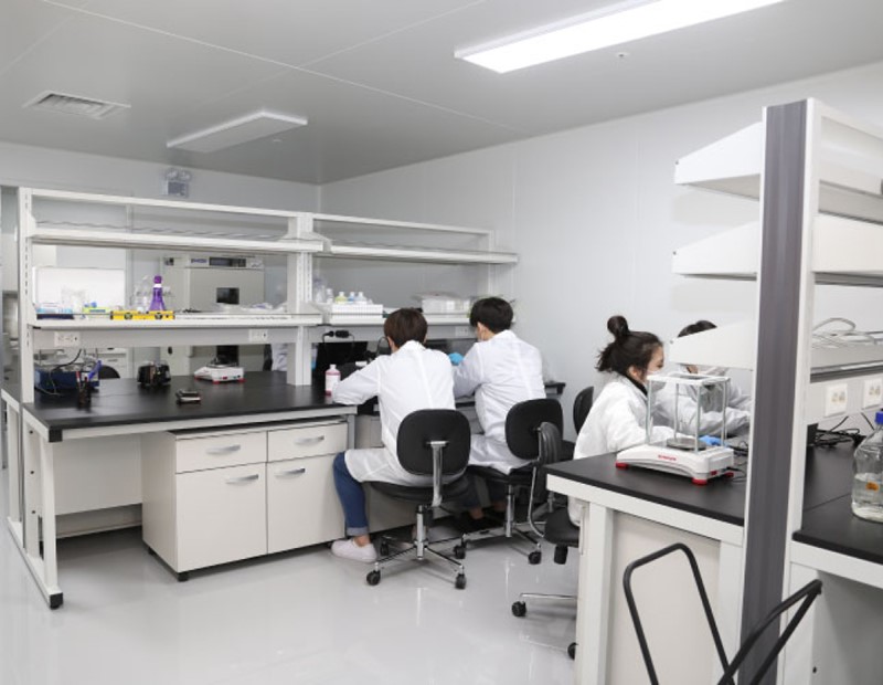 Case study_CEFO_quality test room_2