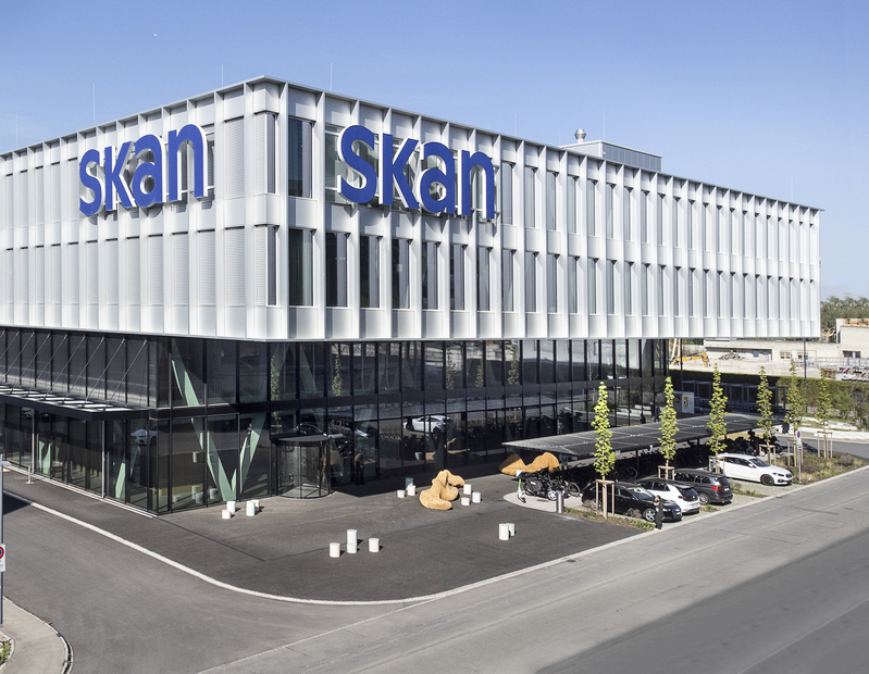 Company_skan building_1